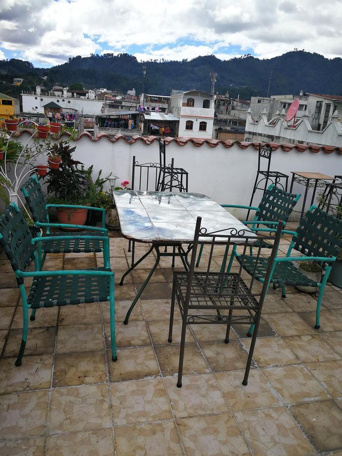 Hotel Chalet Chichicastenango Ngoại thất bức ảnh